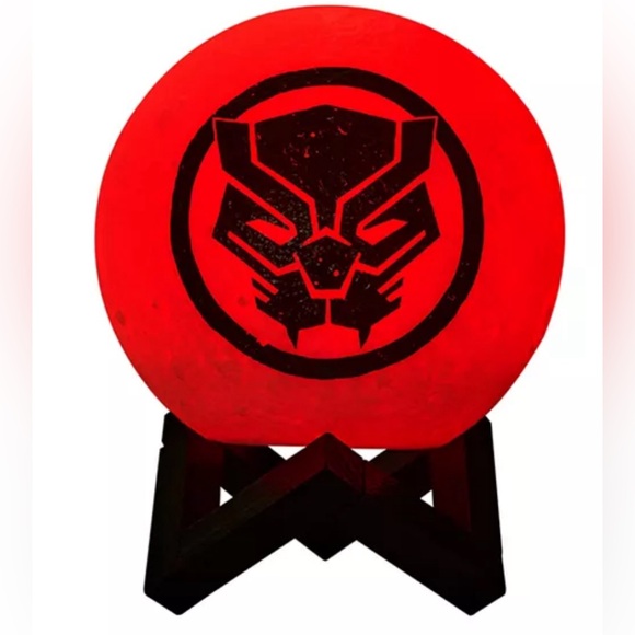 NIB Marvel Black Panther Icon Multi-Color Moon Lamp - Picture 7 of 9